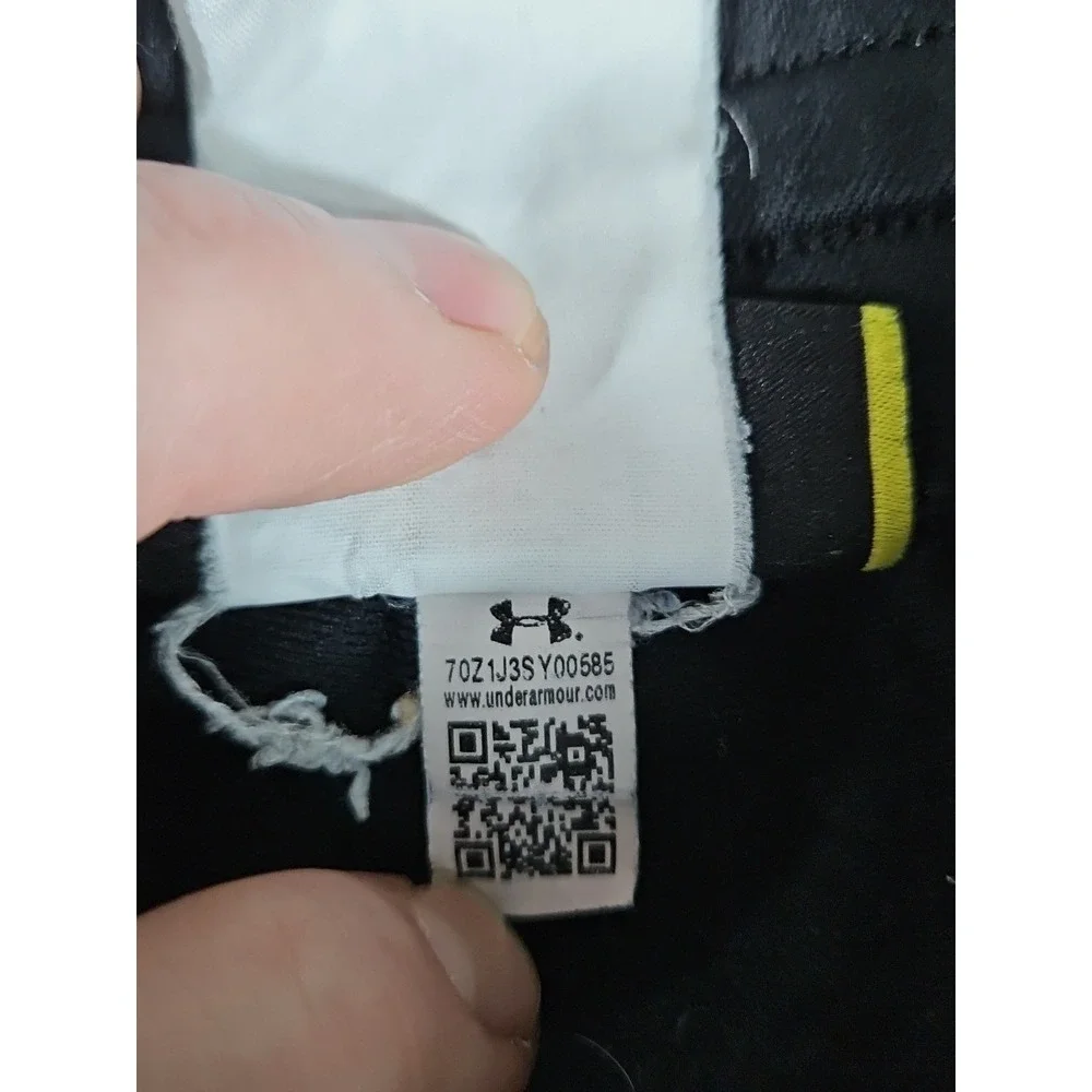 Under Armour Men's‎ Maverick Tapered Pants Loose Size Medium Black